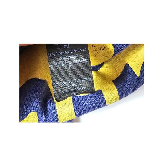 Womens Small Train Summer Concert Tour T Shirt 2018 Blue Yellow - Picture 5 of 5